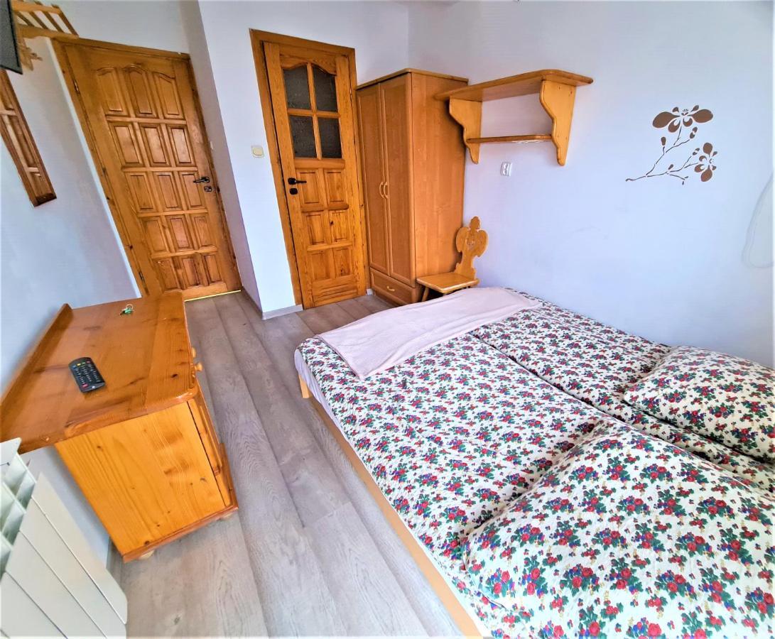 "Harnas" Zab-Bustryk Hotell Rom bilde