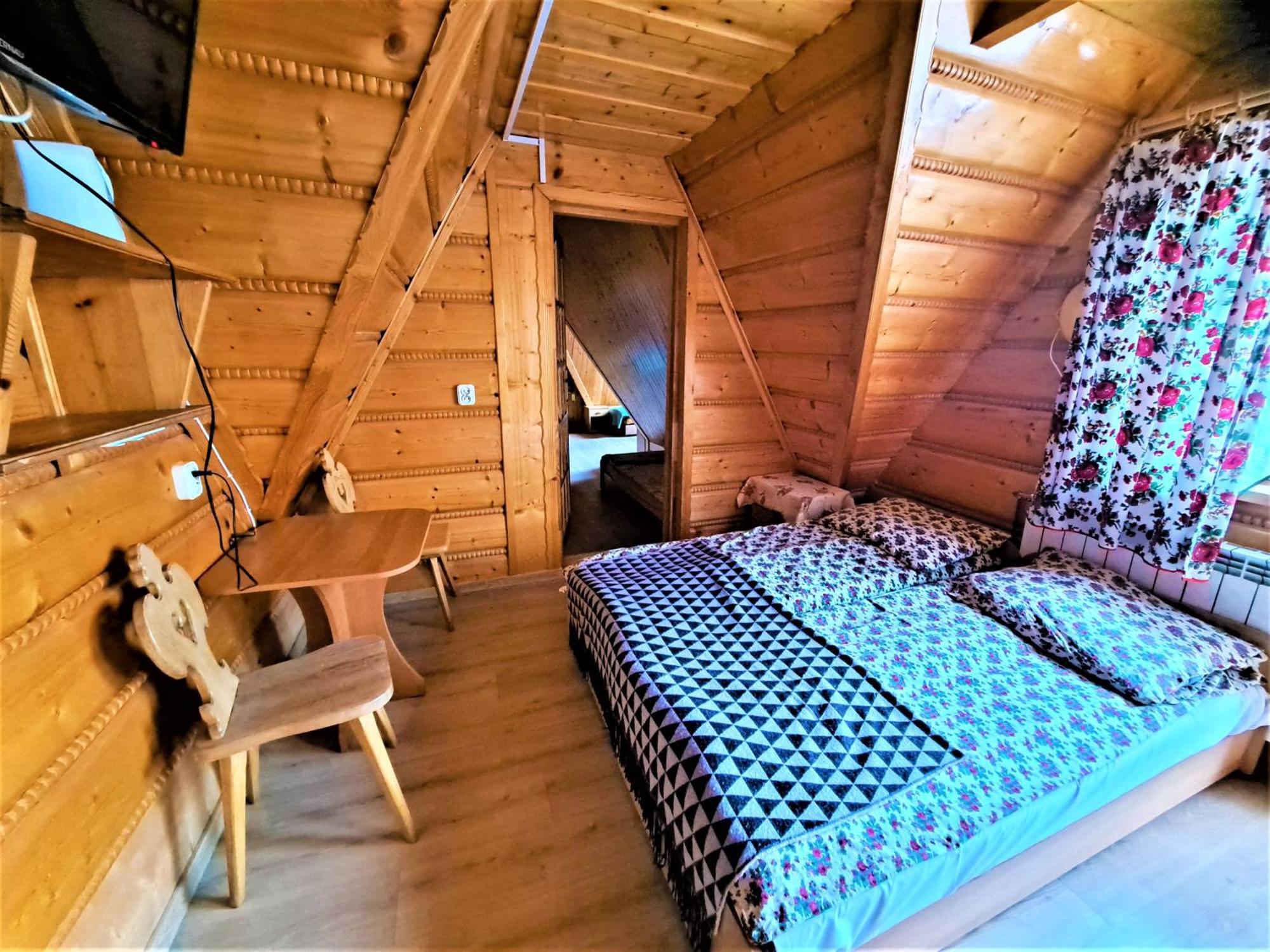 "Harnas" Zab-Bustryk Hotell Rom bilde
