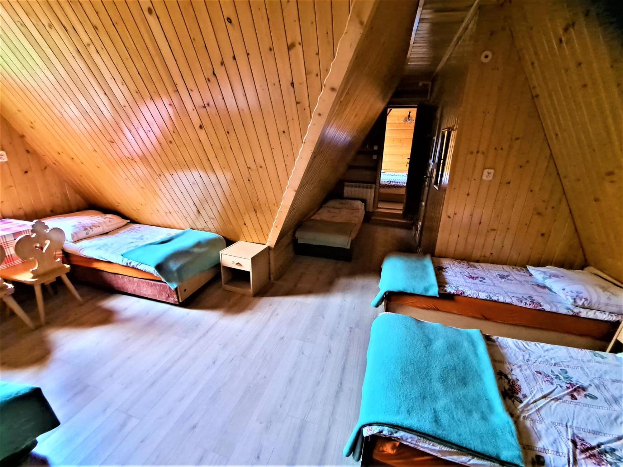 "Harnas" Zab-Bustryk Hotell Rom bilde