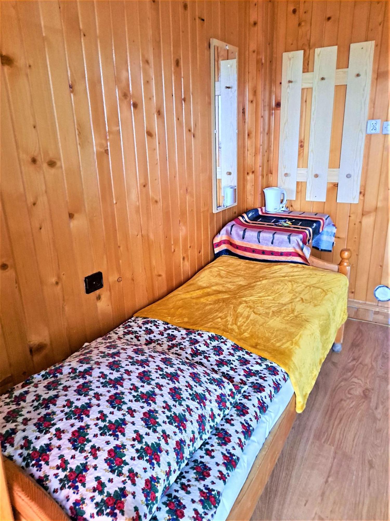 "Harnas" Zab-Bustryk Hotell Rom bilde