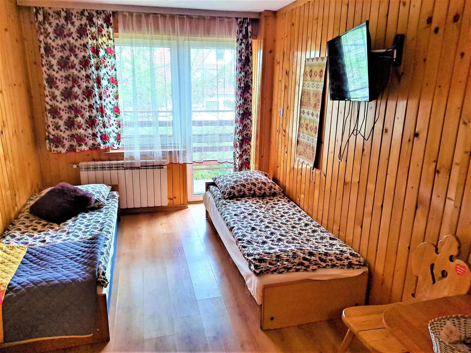 "Harnas" Zab-Bustryk Hotell Rom bilde